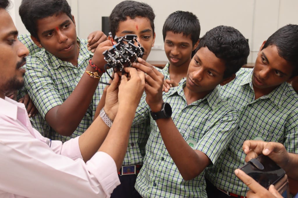 Student Visits From Nearby High Schools and PU Colleges